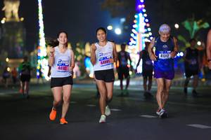 BIB: 41312, 44085, 44102
                            <button type="button" onclick="openModal(16365248)" class="btn btn-primary btn-sm float-right btn-popup" data-toggle="modal" data-target=".modal-high-quality">
                        <i class="fas fa-shopping-cart"></i> Add to Cart
                    </button>
                                            <button type="button" onclick="isThisMe(16365248, true)" class="btn btn-success btn-sm float-right btn-popup btn-isme hidden" data-toggle="tooltip" data-placement="bottom" title="นี่คือรูปของคุณใช่ไหม คลิกที่นี่เพื่อเอาเข้าอัลบั้ม">
                        <i class="fas fa-plus"></i> Add to album
                    </button>
                    <button type="button" onclick="isThisMe(16365248, false)" class="btn btn-warning btn-sm float-right btn-popup btn-isnotme hidden">
                        <i class="fas fa-ban"></i> Remove from album
                    </button>