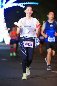 BIB: 42113, 25225
                            <button type="button" onclick="openModal(16330533)" class="btn btn-primary btn-sm float-right btn-popup" data-toggle="modal" data-target=".modal-high-quality">
                        <i class="fas fa-shopping-cart"></i> Add to Cart
                    </button>
                                            <button type="button" onclick="isThisMe(16330533, true)" class="btn btn-success btn-sm float-right btn-popup btn-isme hidden" data-toggle="tooltip" data-placement="bottom" title="นี่คือรูปของคุณใช่ไหม คลิกที่นี่เพื่อเอาเข้าอัลบั้ม">
                        <i class="fas fa-plus"></i> Add to album
                    </button>
                    <button type="button" onclick="isThisMe(16330533, false)" class="btn btn-warning btn-sm float-right btn-popup btn-isnotme hidden">
                        <i class="fas fa-ban"></i> Remove from album
                    </button>