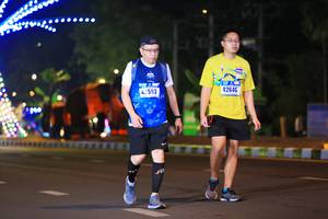 BIB: 4593, 42646
                            <button type="button" onclick="openModal(16408843)" class="btn btn-primary btn-sm float-right btn-popup" data-toggle="modal" data-target=".modal-high-quality">
                        <i class="fas fa-shopping-cart"></i> Add to Cart
                    </button>
                                            <button type="button" onclick="isThisMe(16408843, true)" class="btn btn-success btn-sm float-right btn-popup btn-isme hidden" data-toggle="tooltip" data-placement="bottom" title="นี่คือรูปของคุณใช่ไหม คลิกที่นี่เพื่อเอาเข้าอัลบั้ม">
                        <i class="fas fa-plus"></i> Add to album
                    </button>
                    <button type="button" onclick="isThisMe(16408843, false)" class="btn btn-warning btn-sm float-right btn-popup btn-isnotme hidden">
                        <i class="fas fa-ban"></i> Remove from album
                    </button>