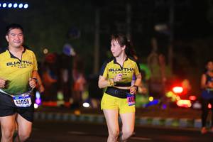 BIB: 43058, 440
                            <button type="button" onclick="openModal(16386156)" class="btn btn-primary btn-sm float-right btn-popup" data-toggle="modal" data-target=".modal-high-quality">
                        <i class="fas fa-shopping-cart"></i> Add to Cart
                    </button>
                                            <button type="button" onclick="isThisMe(16386156, true)" class="btn btn-success btn-sm float-right btn-popup btn-isme hidden" data-toggle="tooltip" data-placement="bottom" title="นี่คือรูปของคุณใช่ไหม คลิกที่นี่เพื่อเอาเข้าอัลบั้ม">
                        <i class="fas fa-plus"></i> Add to album
                    </button>
                    <button type="button" onclick="isThisMe(16386156, false)" class="btn btn-warning btn-sm float-right btn-popup btn-isnotme hidden">
                        <i class="fas fa-ban"></i> Remove from album
                    </button>