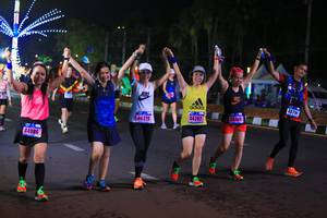 BIB: 40791, 44223, 44460, 44282, 44086
                            <button type="button" onclick="openModal(16383354)" class="btn btn-primary btn-sm float-right btn-popup" data-toggle="modal" data-target=".modal-high-quality">
                        <i class="fas fa-shopping-cart"></i> Add to Cart
                    </button>
                                            <button type="button" onclick="isThisMe(16383354, true)" class="btn btn-success btn-sm float-right btn-popup btn-isme hidden" data-toggle="tooltip" data-placement="bottom" title="นี่คือรูปของคุณใช่ไหม คลิกที่นี่เพื่อเอาเข้าอัลบั้ม">
                        <i class="fas fa-plus"></i> Add to album
                    </button>
                    <button type="button" onclick="isThisMe(16383354, false)" class="btn btn-warning btn-sm float-right btn-popup btn-isnotme hidden">
                        <i class="fas fa-ban"></i> Remove from album
                    </button>