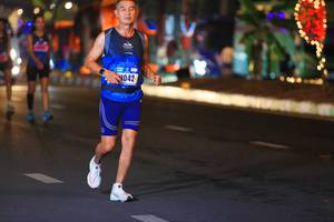 BIB: 1042
                            <button type="button" onclick="openModal(16381984)" class="btn btn-primary btn-sm float-right btn-popup" data-toggle="modal" data-target=".modal-high-quality">
                        <i class="fas fa-shopping-cart"></i> Add to Cart
                    </button>
                                            <button type="button" onclick="isThisMe(16381984, true)" class="btn btn-success btn-sm float-right btn-popup btn-isme hidden" data-toggle="tooltip" data-placement="bottom" title="นี่คือรูปของคุณใช่ไหม คลิกที่นี่เพื่อเอาเข้าอัลบั้ม">
                        <i class="fas fa-plus"></i> Add to album
                    </button>
                    <button type="button" onclick="isThisMe(16381984, false)" class="btn btn-warning btn-sm float-right btn-popup btn-isnotme hidden">
                        <i class="fas fa-ban"></i> Remove from album
                    </button>