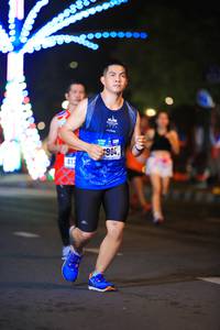 BIB: 904, 412
                            <button type="button" onclick="openModal(16313299)" class="btn btn-primary btn-sm float-right btn-popup" data-toggle="modal" data-target=".modal-high-quality">
                        <i class="fas fa-shopping-cart"></i> Add to Cart
                    </button>
                                            <button type="button" onclick="isThisMe(16313299, true)" class="btn btn-success btn-sm float-right btn-popup btn-isme hidden" data-toggle="tooltip" data-placement="bottom" title="นี่คือรูปของคุณใช่ไหม คลิกที่นี่เพื่อเอาเข้าอัลบั้ม">
                        <i class="fas fa-plus"></i> Add to album
                    </button>
                    <button type="button" onclick="isThisMe(16313299, false)" class="btn btn-warning btn-sm float-right btn-popup btn-isnotme hidden">
                        <i class="fas fa-ban"></i> Remove from album
                    </button>