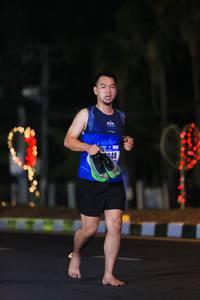 BIB: 048
                            <button type="button" onclick="openModal(16409931)" class="btn btn-primary btn-sm float-right btn-popup" data-toggle="modal" data-target=".modal-high-quality">
                        <i class="fas fa-shopping-cart"></i> Add to Cart
                    </button>
                                            <button type="button" onclick="isThisMe(16409931, true)" class="btn btn-success btn-sm float-right btn-popup btn-isme hidden" data-toggle="tooltip" data-placement="bottom" title="นี่คือรูปของคุณใช่ไหม คลิกที่นี่เพื่อเอาเข้าอัลบั้ม">
                        <i class="fas fa-plus"></i> Add to album
                    </button>
                    <button type="button" onclick="isThisMe(16409931, false)" class="btn btn-warning btn-sm float-right btn-popup btn-isnotme hidden">
                        <i class="fas fa-ban"></i> Remove from album
                    </button>