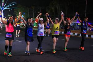 BIB: 40791, 44282, 444, 44229, 44086
                            <button type="button" onclick="openModal(16383369)" class="btn btn-primary btn-sm float-right btn-popup" data-toggle="modal" data-target=".modal-high-quality">
                        <i class="fas fa-shopping-cart"></i> Add to Cart
                    </button>
                                            <button type="button" onclick="isThisMe(16383369, true)" class="btn btn-success btn-sm float-right btn-popup btn-isme hidden" data-toggle="tooltip" data-placement="bottom" title="นี่คือรูปของคุณใช่ไหม คลิกที่นี่เพื่อเอาเข้าอัลบั้ม">
                        <i class="fas fa-plus"></i> Add to album
                    </button>
                    <button type="button" onclick="isThisMe(16383369, false)" class="btn btn-warning btn-sm float-right btn-popup btn-isnotme hidden">
                        <i class="fas fa-ban"></i> Remove from album
                    </button>