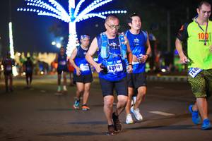 BIB: 100, 43314, 7646
                            <button type="button" onclick="openModal(16375297)" class="btn btn-primary btn-sm float-right btn-popup" data-toggle="modal" data-target=".modal-high-quality">
                        <i class="fas fa-shopping-cart"></i> Add to Cart
                    </button>
                                            <button type="button" onclick="isThisMe(16375297, true)" class="btn btn-success btn-sm float-right btn-popup btn-isme hidden" data-toggle="tooltip" data-placement="bottom" title="นี่คือรูปของคุณใช่ไหม คลิกที่นี่เพื่อเอาเข้าอัลบั้ม">
                        <i class="fas fa-plus"></i> Add to album
                    </button>
                    <button type="button" onclick="isThisMe(16375297, false)" class="btn btn-warning btn-sm float-right btn-popup btn-isnotme hidden">
                        <i class="fas fa-ban"></i> Remove from album
                    </button>