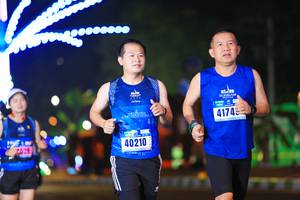 BIB: 4174, 529, 40210
                            <button type="button" onclick="openModal(16395747)" class="btn btn-primary btn-sm float-right btn-popup" data-toggle="modal" data-target=".modal-high-quality">
                        <i class="fas fa-shopping-cart"></i> Add to Cart
                    </button>
                                            <button type="button" onclick="isThisMe(16395747, true)" class="btn btn-success btn-sm float-right btn-popup btn-isme hidden" data-toggle="tooltip" data-placement="bottom" title="นี่คือรูปของคุณใช่ไหม คลิกที่นี่เพื่อเอาเข้าอัลบั้ม">
                        <i class="fas fa-plus"></i> Add to album
                    </button>
                    <button type="button" onclick="isThisMe(16395747, false)" class="btn btn-warning btn-sm float-right btn-popup btn-isnotme hidden">
                        <i class="fas fa-ban"></i> Remove from album
                    </button>