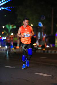 BIB: 217
                            <button type="button" onclick="openModal(16330030)" class="btn btn-primary btn-sm float-right btn-popup" data-toggle="modal" data-target=".modal-high-quality">
                        <i class="fas fa-shopping-cart"></i> Add to Cart
                    </button>
                                            <button type="button" onclick="isThisMe(16330030, true)" class="btn btn-success btn-sm float-right btn-popup btn-isme hidden" data-toggle="tooltip" data-placement="bottom" title="นี่คือรูปของคุณใช่ไหม คลิกที่นี่เพื่อเอาเข้าอัลบั้ม">
                        <i class="fas fa-plus"></i> Add to album
                    </button>
                    <button type="button" onclick="isThisMe(16330030, false)" class="btn btn-warning btn-sm float-right btn-popup btn-isnotme hidden">
                        <i class="fas fa-ban"></i> Remove from album
                    </button>