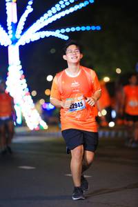 BIB: 2945
                            <button type="button" onclick="openModal(16318380)" class="btn btn-primary btn-sm float-right btn-popup" data-toggle="modal" data-target=".modal-high-quality">
                        <i class="fas fa-shopping-cart"></i> Add to Cart
                    </button>
                                            <button type="button" onclick="isThisMe(16318380, true)" class="btn btn-success btn-sm float-right btn-popup btn-isme hidden" data-toggle="tooltip" data-placement="bottom" title="นี่คือรูปของคุณใช่ไหม คลิกที่นี่เพื่อเอาเข้าอัลบั้ม">
                        <i class="fas fa-plus"></i> Add to album
                    </button>
                    <button type="button" onclick="isThisMe(16318380, false)" class="btn btn-warning btn-sm float-right btn-popup btn-isnotme hidden">
                        <i class="fas fa-ban"></i> Remove from album
                    </button>