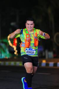 BIB: 42635
                            <button type="button" onclick="openModal(16365988)" class="btn btn-primary btn-sm float-right btn-popup" data-toggle="modal" data-target=".modal-high-quality">
                        <i class="fas fa-shopping-cart"></i> Add to Cart
                    </button>
                                            <button type="button" onclick="isThisMe(16365988, true)" class="btn btn-success btn-sm float-right btn-popup btn-isme hidden" data-toggle="tooltip" data-placement="bottom" title="นี่คือรูปของคุณใช่ไหม คลิกที่นี่เพื่อเอาเข้าอัลบั้ม">
                        <i class="fas fa-plus"></i> Add to album
                    </button>
                    <button type="button" onclick="isThisMe(16365988, false)" class="btn btn-warning btn-sm float-right btn-popup btn-isnotme hidden">
                        <i class="fas fa-ban"></i> Remove from album
                    </button>
