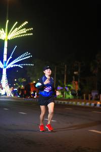 BIB: 420
                            <button type="button" onclick="openModal(16365736)" class="btn btn-primary btn-sm float-right btn-popup" data-toggle="modal" data-target=".modal-high-quality">
                        <i class="fas fa-shopping-cart"></i> Add to Cart
                    </button>
                                            <button type="button" onclick="isThisMe(16365736, true)" class="btn btn-success btn-sm float-right btn-popup btn-isme hidden" data-toggle="tooltip" data-placement="bottom" title="นี่คือรูปของคุณใช่ไหม คลิกที่นี่เพื่อเอาเข้าอัลบั้ม">
                        <i class="fas fa-plus"></i> Add to album
                    </button>
                    <button type="button" onclick="isThisMe(16365736, false)" class="btn btn-warning btn-sm float-right btn-popup btn-isnotme hidden">
                        <i class="fas fa-ban"></i> Remove from album
                    </button>