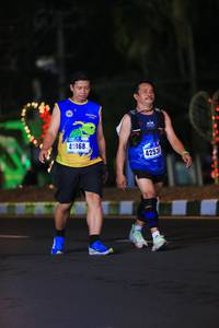 BIB: 41868, 4253
                            <button type="button" onclick="openModal(16401945)" class="btn btn-primary btn-sm float-right btn-popup" data-toggle="modal" data-target=".modal-high-quality">
                        <i class="fas fa-shopping-cart"></i> Add to Cart
                    </button>
                                            <button type="button" onclick="isThisMe(16401945, true)" class="btn btn-success btn-sm float-right btn-popup btn-isme hidden" data-toggle="tooltip" data-placement="bottom" title="นี่คือรูปของคุณใช่ไหม คลิกที่นี่เพื่อเอาเข้าอัลบั้ม">
                        <i class="fas fa-plus"></i> Add to album
                    </button>
                    <button type="button" onclick="isThisMe(16401945, false)" class="btn btn-warning btn-sm float-right btn-popup btn-isnotme hidden">
                        <i class="fas fa-ban"></i> Remove from album
                    </button>