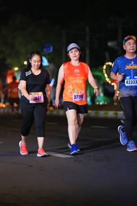BIB: 360, 43333, 661, 27198
                            <button type="button" onclick="openModal(16335506)" class="btn btn-primary btn-sm float-right btn-popup" data-toggle="modal" data-target=".modal-high-quality">
                        <i class="fas fa-shopping-cart"></i> Add to Cart
                    </button>
                                            <button type="button" onclick="isThisMe(16335506, true)" class="btn btn-success btn-sm float-right btn-popup btn-isme hidden" data-toggle="tooltip" data-placement="bottom" title="นี่คือรูปของคุณใช่ไหม คลิกที่นี่เพื่อเอาเข้าอัลบั้ม">
                        <i class="fas fa-plus"></i> Add to album
                    </button>
                    <button type="button" onclick="isThisMe(16335506, false)" class="btn btn-warning btn-sm float-right btn-popup btn-isnotme hidden">
                        <i class="fas fa-ban"></i> Remove from album
                    </button>