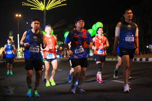 BIB: 42207, 40468, 41439
                            <button type="button" onclick="openModal(16396323)" class="btn btn-primary btn-sm float-right btn-popup" data-toggle="modal" data-target=".modal-high-quality">
                        <i class="fas fa-shopping-cart"></i> Add to Cart
                    </button>
                                            <button type="button" onclick="isThisMe(16396323, true)" class="btn btn-success btn-sm float-right btn-popup btn-isme hidden" data-toggle="tooltip" data-placement="bottom" title="นี่คือรูปของคุณใช่ไหม คลิกที่นี่เพื่อเอาเข้าอัลบั้ม">
                        <i class="fas fa-plus"></i> Add to album
                    </button>
                    <button type="button" onclick="isThisMe(16396323, false)" class="btn btn-warning btn-sm float-right btn-popup btn-isnotme hidden">
                        <i class="fas fa-ban"></i> Remove from album
                    </button>