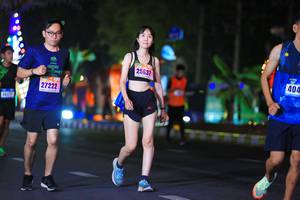 BIB: 404, 25637, 27222
                            <button type="button" onclick="openModal(16328371)" class="btn btn-primary btn-sm float-right btn-popup" data-toggle="modal" data-target=".modal-high-quality">
                        <i class="fas fa-shopping-cart"></i> Add to Cart
                    </button>
                                            <button type="button" onclick="isThisMe(16328371, true)" class="btn btn-success btn-sm float-right btn-popup btn-isme hidden" data-toggle="tooltip" data-placement="bottom" title="นี่คือรูปของคุณใช่ไหม คลิกที่นี่เพื่อเอาเข้าอัลบั้ม">
                        <i class="fas fa-plus"></i> Add to album
                    </button>
                    <button type="button" onclick="isThisMe(16328371, false)" class="btn btn-warning btn-sm float-right btn-popup btn-isnotme hidden">
                        <i class="fas fa-ban"></i> Remove from album
                    </button>
