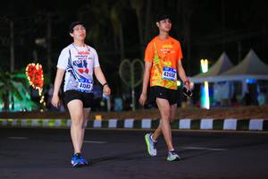 BIB: 42658, 41583
                            <button type="button" onclick="openModal(16402827)" class="btn btn-primary btn-sm float-right btn-popup" data-toggle="modal" data-target=".modal-high-quality">
                        <i class="fas fa-shopping-cart"></i> Add to Cart
                    </button>
                                            <button type="button" onclick="isThisMe(16402827, true)" class="btn btn-success btn-sm float-right btn-popup btn-isme hidden" data-toggle="tooltip" data-placement="bottom" title="นี่คือรูปของคุณใช่ไหม คลิกที่นี่เพื่อเอาเข้าอัลบั้ม">
                        <i class="fas fa-plus"></i> Add to album
                    </button>
                    <button type="button" onclick="isThisMe(16402827, false)" class="btn btn-warning btn-sm float-right btn-popup btn-isnotme hidden">
                        <i class="fas fa-ban"></i> Remove from album
                    </button>