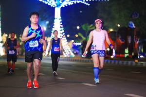 BIB: 41067, 338
                            <button type="button" onclick="openModal(16389600)" class="btn btn-primary btn-sm float-right btn-popup" data-toggle="modal" data-target=".modal-high-quality">
                        <i class="fas fa-shopping-cart"></i> Add to Cart
                    </button>
                                            <button type="button" onclick="isThisMe(16389600, true)" class="btn btn-success btn-sm float-right btn-popup btn-isme hidden" data-toggle="tooltip" data-placement="bottom" title="นี่คือรูปของคุณใช่ไหม คลิกที่นี่เพื่อเอาเข้าอัลบั้ม">
                        <i class="fas fa-plus"></i> Add to album
                    </button>
                    <button type="button" onclick="isThisMe(16389600, false)" class="btn btn-warning btn-sm float-right btn-popup btn-isnotme hidden">
                        <i class="fas fa-ban"></i> Remove from album
                    </button>