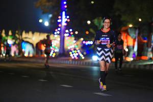BIB: 44650
                            <button type="button" onclick="openModal(16385838)" class="btn btn-primary btn-sm float-right btn-popup" data-toggle="modal" data-target=".modal-high-quality">
                        <i class="fas fa-shopping-cart"></i> Add to Cart
                    </button>
                                            <button type="button" onclick="isThisMe(16385838, true)" class="btn btn-success btn-sm float-right btn-popup btn-isme hidden" data-toggle="tooltip" data-placement="bottom" title="นี่คือรูปของคุณใช่ไหม คลิกที่นี่เพื่อเอาเข้าอัลบั้ม">
                        <i class="fas fa-plus"></i> Add to album
                    </button>
                    <button type="button" onclick="isThisMe(16385838, false)" class="btn btn-warning btn-sm float-right btn-popup btn-isnotme hidden">
                        <i class="fas fa-ban"></i> Remove from album
                    </button>