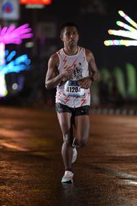 BIB: 4120
                            <button type="button" onclick="openModal(17544861)" class="btn btn-primary btn-sm float-right btn-popup" data-toggle="modal" data-target=".modal-high-quality">
                        <i class="fas fa-shopping-cart"></i> Add to Cart
                    </button>
                                            <button type="button" onclick="isThisMe(17544861, true)" class="btn btn-success btn-sm float-right btn-popup btn-isme hidden" data-toggle="tooltip" data-placement="bottom" title="นี่คือรูปของคุณใช่ไหม คลิกที่นี่เพื่อเอาเข้าอัลบั้ม">
                        <i class="fas fa-plus"></i> Add to album
                    </button>
                    <button type="button" onclick="isThisMe(17544861, false)" class="btn btn-warning btn-sm float-right btn-popup btn-isnotme hidden">
                        <i class="fas fa-ban"></i> Remove from album
                    </button>