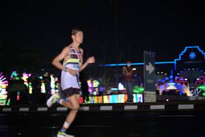 BIB: 
                            <button type="button" onclick="openModal(17524033)" class="btn btn-primary btn-sm float-right btn-popup" data-toggle="modal" data-target=".modal-high-quality">
                        <i class="fas fa-shopping-cart"></i> Add to Cart
                    </button>
                                            <button type="button" onclick="isThisMe(17524033, true)" class="btn btn-success btn-sm float-right btn-popup btn-isme hidden" data-toggle="tooltip" data-placement="bottom" title="นี่คือรูปของคุณใช่ไหม คลิกที่นี่เพื่อเอาเข้าอัลบั้ม">
                        <i class="fas fa-plus"></i> Add to album
                    </button>
                    <button type="button" onclick="isThisMe(17524033, false)" class="btn btn-warning btn-sm float-right btn-popup btn-isnotme hidden">
                        <i class="fas fa-ban"></i> Remove from album
                    </button>