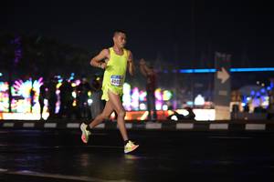 BIB: 4002
                            <button type="button" onclick="openModal(17532577)" class="btn btn-primary btn-sm float-right btn-popup" data-toggle="modal" data-target=".modal-high-quality">
                        <i class="fas fa-shopping-cart"></i> Add to Cart
                    </button>
                                            <button type="button" onclick="isThisMe(17532577, true)" class="btn btn-success btn-sm float-right btn-popup btn-isme hidden" data-toggle="tooltip" data-placement="bottom" title="นี่คือรูปของคุณใช่ไหม คลิกที่นี่เพื่อเอาเข้าอัลบั้ม">
                        <i class="fas fa-plus"></i> Add to album
                    </button>
                    <button type="button" onclick="isThisMe(17532577, false)" class="btn btn-warning btn-sm float-right btn-popup btn-isnotme hidden">
                        <i class="fas fa-ban"></i> Remove from album
                    </button>