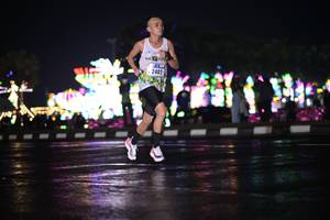 BIB: 2402
                            <button type="button" onclick="openModal(17494999)" class="btn btn-primary btn-sm float-right btn-popup" data-toggle="modal" data-target=".modal-high-quality">
                        <i class="fas fa-shopping-cart"></i> Add to Cart
                    </button>
                                            <button type="button" onclick="isThisMe(17494999, true)" class="btn btn-success btn-sm float-right btn-popup btn-isme hidden" data-toggle="tooltip" data-placement="bottom" title="นี่คือรูปของคุณใช่ไหม คลิกที่นี่เพื่อเอาเข้าอัลบั้ม">
                        <i class="fas fa-plus"></i> Add to album
                    </button>
                    <button type="button" onclick="isThisMe(17494999, false)" class="btn btn-warning btn-sm float-right btn-popup btn-isnotme hidden">
                        <i class="fas fa-ban"></i> Remove from album
                    </button>