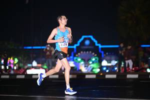 BIB: 40716
                            <button type="button" onclick="openModal(17526804)" class="btn btn-primary btn-sm float-right btn-popup" data-toggle="modal" data-target=".modal-high-quality">
                        <i class="fas fa-shopping-cart"></i> Add to Cart
                    </button>
                                            <button type="button" onclick="isThisMe(17526804, true)" class="btn btn-success btn-sm float-right btn-popup btn-isme hidden" data-toggle="tooltip" data-placement="bottom" title="นี่คือรูปของคุณใช่ไหม คลิกที่นี่เพื่อเอาเข้าอัลบั้ม">
                        <i class="fas fa-plus"></i> Add to album
                    </button>
                    <button type="button" onclick="isThisMe(17526804, false)" class="btn btn-warning btn-sm float-right btn-popup btn-isnotme hidden">
                        <i class="fas fa-ban"></i> Remove from album
                    </button>