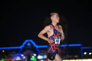 BIB: 403
                            <button type="button" onclick="openModal(17502758)" class="btn btn-primary btn-sm float-right btn-popup" data-toggle="modal" data-target=".modal-high-quality">
                        <i class="fas fa-shopping-cart"></i> Add to Cart
                    </button>
                                            <button type="button" onclick="isThisMe(17502758, true)" class="btn btn-success btn-sm float-right btn-popup btn-isme hidden" data-toggle="tooltip" data-placement="bottom" title="นี่คือรูปของคุณใช่ไหม คลิกที่นี่เพื่อเอาเข้าอัลบั้ม">
                        <i class="fas fa-plus"></i> Add to album
                    </button>
                    <button type="button" onclick="isThisMe(17502758, false)" class="btn btn-warning btn-sm float-right btn-popup btn-isnotme hidden">
                        <i class="fas fa-ban"></i> Remove from album
                    </button>