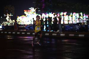 BIB: 4085
                            <button type="button" onclick="openModal(17529544)" class="btn btn-primary btn-sm float-right btn-popup" data-toggle="modal" data-target=".modal-high-quality">
                        <i class="fas fa-shopping-cart"></i> Add to Cart
                    </button>
                                            <button type="button" onclick="isThisMe(17529544, true)" class="btn btn-success btn-sm float-right btn-popup btn-isme hidden" data-toggle="tooltip" data-placement="bottom" title="นี่คือรูปของคุณใช่ไหม คลิกที่นี่เพื่อเอาเข้าอัลบั้ม">
                        <i class="fas fa-plus"></i> Add to album
                    </button>
                    <button type="button" onclick="isThisMe(17529544, false)" class="btn btn-warning btn-sm float-right btn-popup btn-isnotme hidden">
                        <i class="fas fa-ban"></i> Remove from album
                    </button>