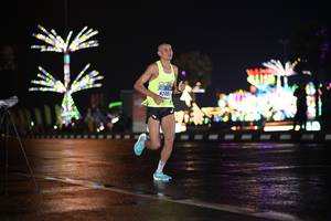 BIB: 6240
                            <button type="button" onclick="openModal(17523264)" class="btn btn-primary btn-sm float-right btn-popup" data-toggle="modal" data-target=".modal-high-quality">
                        <i class="fas fa-shopping-cart"></i> Add to Cart
                    </button>
                                            <button type="button" onclick="isThisMe(17523264, true)" class="btn btn-success btn-sm float-right btn-popup btn-isme hidden" data-toggle="tooltip" data-placement="bottom" title="นี่คือรูปของคุณใช่ไหม คลิกที่นี่เพื่อเอาเข้าอัลบั้ม">
                        <i class="fas fa-plus"></i> Add to album
                    </button>
                    <button type="button" onclick="isThisMe(17523264, false)" class="btn btn-warning btn-sm float-right btn-popup btn-isnotme hidden">
                        <i class="fas fa-ban"></i> Remove from album
                    </button>