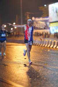 BIB: 947
                            <button type="button" onclick="openModal(16130254)" class="btn btn-primary btn-sm float-right btn-popup" data-toggle="modal" data-target=".modal-high-quality">
                        <i class="fas fa-shopping-cart"></i> Add to Cart
                    </button>
                                            <button type="button" onclick="isThisMe(16130254, true)" class="btn btn-success btn-sm float-right btn-popup btn-isme hidden" data-toggle="tooltip" data-placement="bottom" title="นี่คือรูปของคุณใช่ไหม คลิกที่นี่เพื่อเอาเข้าอัลบั้ม">
                        <i class="fas fa-plus"></i> Add to album
                    </button>
                    <button type="button" onclick="isThisMe(16130254, false)" class="btn btn-warning btn-sm float-right btn-popup btn-isnotme hidden">
                        <i class="fas fa-ban"></i> Remove from album
                    </button>