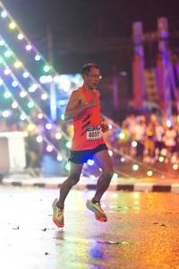 BIB: 4055
                            <button type="button" onclick="openModal(16108915)" class="btn btn-primary btn-sm float-right btn-popup" data-toggle="modal" data-target=".modal-high-quality">
                        <i class="fas fa-shopping-cart"></i> Add to Cart
                    </button>
                                            <button type="button" onclick="isThisMe(16108915, true)" class="btn btn-success btn-sm float-right btn-popup btn-isme hidden" data-toggle="tooltip" data-placement="bottom" title="นี่คือรูปของคุณใช่ไหม คลิกที่นี่เพื่อเอาเข้าอัลบั้ม">
                        <i class="fas fa-plus"></i> Add to album
                    </button>
                    <button type="button" onclick="isThisMe(16108915, false)" class="btn btn-warning btn-sm float-right btn-popup btn-isnotme hidden">
                        <i class="fas fa-ban"></i> Remove from album
                    </button>