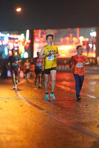 BIB: 41607, 22879
                            <button type="button" onclick="openModal(16163172)" class="btn btn-primary btn-sm float-right btn-popup" data-toggle="modal" data-target=".modal-high-quality">
                        <i class="fas fa-shopping-cart"></i> Add to Cart
                    </button>
                                            <button type="button" onclick="isThisMe(16163172, true)" class="btn btn-success btn-sm float-right btn-popup btn-isme hidden" data-toggle="tooltip" data-placement="bottom" title="นี่คือรูปของคุณใช่ไหม คลิกที่นี่เพื่อเอาเข้าอัลบั้ม">
                        <i class="fas fa-plus"></i> Add to album
                    </button>
                    <button type="button" onclick="isThisMe(16163172, false)" class="btn btn-warning btn-sm float-right btn-popup btn-isnotme hidden">
                        <i class="fas fa-ban"></i> Remove from album
                    </button>