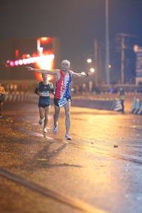 BIB: 4094
                            <button type="button" onclick="openModal(16129944)" class="btn btn-primary btn-sm float-right btn-popup" data-toggle="modal" data-target=".modal-high-quality">
                        <i class="fas fa-shopping-cart"></i> Add to Cart
                    </button>
                                            <button type="button" onclick="isThisMe(16129944, true)" class="btn btn-success btn-sm float-right btn-popup btn-isme hidden" data-toggle="tooltip" data-placement="bottom" title="นี่คือรูปของคุณใช่ไหม คลิกที่นี่เพื่อเอาเข้าอัลบั้ม">
                        <i class="fas fa-plus"></i> Add to album
                    </button>
                    <button type="button" onclick="isThisMe(16129944, false)" class="btn btn-warning btn-sm float-right btn-popup btn-isnotme hidden">
                        <i class="fas fa-ban"></i> Remove from album
                    </button>