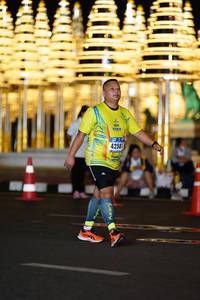 BIB: 4258
                            <button type="button" onclick="openModal(17592783)" class="btn btn-primary btn-sm float-right btn-popup" data-toggle="modal" data-target=".modal-high-quality">
                        <i class="fas fa-shopping-cart"></i> Add to Cart
                    </button>
                                            <button type="button" onclick="isThisMe(17592783, true)" class="btn btn-success btn-sm float-right btn-popup btn-isme hidden" data-toggle="tooltip" data-placement="bottom" title="นี่คือรูปของคุณใช่ไหม คลิกที่นี่เพื่อเอาเข้าอัลบั้ม">
                        <i class="fas fa-plus"></i> Add to album
                    </button>
                    <button type="button" onclick="isThisMe(17592783, false)" class="btn btn-warning btn-sm float-right btn-popup btn-isnotme hidden">
                        <i class="fas fa-ban"></i> Remove from album
                    </button>