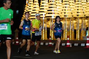 BIB: 0348, 4465, 40262
                            <button type="button" onclick="openModal(17573942)" class="btn btn-primary btn-sm float-right btn-popup" data-toggle="modal" data-target=".modal-high-quality">
                        <i class="fas fa-shopping-cart"></i> Add to Cart
                    </button>
                                            <button type="button" onclick="isThisMe(17573942, true)" class="btn btn-success btn-sm float-right btn-popup btn-isme hidden" data-toggle="tooltip" data-placement="bottom" title="นี่คือรูปของคุณใช่ไหม คลิกที่นี่เพื่อเอาเข้าอัลบั้ม">
                        <i class="fas fa-plus"></i> Add to album
                    </button>
                    <button type="button" onclick="isThisMe(17573942, false)" class="btn btn-warning btn-sm float-right btn-popup btn-isnotme hidden">
                        <i class="fas fa-ban"></i> Remove from album
                    </button>