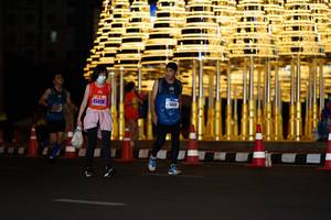 BIB: 25426, 0669
                            <button type="button" onclick="openModal(17648593)" class="btn btn-primary btn-sm float-right btn-popup" data-toggle="modal" data-target=".modal-high-quality">
                        <i class="fas fa-shopping-cart"></i> Add to Cart
                    </button>
                                            <button type="button" onclick="isThisMe(17648593, true)" class="btn btn-success btn-sm float-right btn-popup btn-isme hidden" data-toggle="tooltip" data-placement="bottom" title="นี่คือรูปของคุณใช่ไหม คลิกที่นี่เพื่อเอาเข้าอัลบั้ม">
                        <i class="fas fa-plus"></i> Add to album
                    </button>
                    <button type="button" onclick="isThisMe(17648593, false)" class="btn btn-warning btn-sm float-right btn-popup btn-isnotme hidden">
                        <i class="fas fa-ban"></i> Remove from album
                    </button>