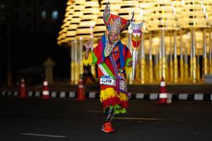 BIB: 42818
                            <button type="button" onclick="openModal(17589928)" class="btn btn-primary btn-sm float-right btn-popup" data-toggle="modal" data-target=".modal-high-quality">
                        <i class="fas fa-shopping-cart"></i> Add to Cart
                    </button>
                                            <button type="button" onclick="isThisMe(17589928, true)" class="btn btn-success btn-sm float-right btn-popup btn-isme hidden" data-toggle="tooltip" data-placement="bottom" title="นี่คือรูปของคุณใช่ไหม คลิกที่นี่เพื่อเอาเข้าอัลบั้ม">
                        <i class="fas fa-plus"></i> Add to album
                    </button>
                    <button type="button" onclick="isThisMe(17589928, false)" class="btn btn-warning btn-sm float-right btn-popup btn-isnotme hidden">
                        <i class="fas fa-ban"></i> Remove from album
                    </button>