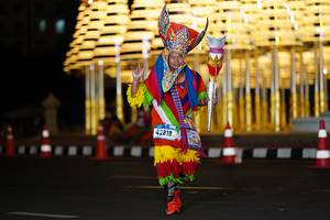 BIB: 42818
                            <button type="button" onclick="openModal(17589939)" class="btn btn-primary btn-sm float-right btn-popup" data-toggle="modal" data-target=".modal-high-quality">
                        <i class="fas fa-shopping-cart"></i> Add to Cart
                    </button>
                                            <button type="button" onclick="isThisMe(17589939, true)" class="btn btn-success btn-sm float-right btn-popup btn-isme hidden" data-toggle="tooltip" data-placement="bottom" title="นี่คือรูปของคุณใช่ไหม คลิกที่นี่เพื่อเอาเข้าอัลบั้ม">
                        <i class="fas fa-plus"></i> Add to album
                    </button>
                    <button type="button" onclick="isThisMe(17589939, false)" class="btn btn-warning btn-sm float-right btn-popup btn-isnotme hidden">
                        <i class="fas fa-ban"></i> Remove from album
                    </button>