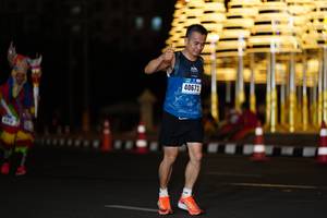 BIB: 40673
                            <button type="button" onclick="openModal(17589889)" class="btn btn-primary btn-sm float-right btn-popup" data-toggle="modal" data-target=".modal-high-quality">
                        <i class="fas fa-shopping-cart"></i> Add to Cart
                    </button>
                                            <button type="button" onclick="isThisMe(17589889, true)" class="btn btn-success btn-sm float-right btn-popup btn-isme hidden" data-toggle="tooltip" data-placement="bottom" title="นี่คือรูปของคุณใช่ไหม คลิกที่นี่เพื่อเอาเข้าอัลบั้ม">
                        <i class="fas fa-plus"></i> Add to album
                    </button>
                    <button type="button" onclick="isThisMe(17589889, false)" class="btn btn-warning btn-sm float-right btn-popup btn-isnotme hidden">
                        <i class="fas fa-ban"></i> Remove from album
                    </button>