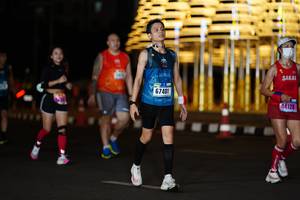 BIB: 67401, 44128
                            <button type="button" onclick="openModal(17638021)" class="btn btn-primary btn-sm float-right btn-popup" data-toggle="modal" data-target=".modal-high-quality">
                        <i class="fas fa-shopping-cart"></i> Add to Cart
                    </button>
                                            <button type="button" onclick="isThisMe(17638021, true)" class="btn btn-success btn-sm float-right btn-popup btn-isme hidden" data-toggle="tooltip" data-placement="bottom" title="นี่คือรูปของคุณใช่ไหม คลิกที่นี่เพื่อเอาเข้าอัลบั้ม">
                        <i class="fas fa-plus"></i> Add to album
                    </button>
                    <button type="button" onclick="isThisMe(17638021, false)" class="btn btn-warning btn-sm float-right btn-popup btn-isnotme hidden">
                        <i class="fas fa-ban"></i> Remove from album
                    </button>