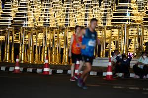 BIB: 1404
                            <button type="button" onclick="openModal(17562851)" class="btn btn-primary btn-sm float-right btn-popup" data-toggle="modal" data-target=".modal-high-quality">
                        <i class="fas fa-shopping-cart"></i> Add to Cart
                    </button>
                                            <button type="button" onclick="isThisMe(17562851, true)" class="btn btn-success btn-sm float-right btn-popup btn-isme hidden" data-toggle="tooltip" data-placement="bottom" title="นี่คือรูปของคุณใช่ไหม คลิกที่นี่เพื่อเอาเข้าอัลบั้ม">
                        <i class="fas fa-plus"></i> Add to album
                    </button>
                    <button type="button" onclick="isThisMe(17562851, false)" class="btn btn-warning btn-sm float-right btn-popup btn-isnotme hidden">
                        <i class="fas fa-ban"></i> Remove from album
                    </button>