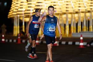 BIB: 4289, 42408
                            <button type="button" onclick="openModal(17590910)" class="btn btn-primary btn-sm float-right btn-popup" data-toggle="modal" data-target=".modal-high-quality">
                        <i class="fas fa-shopping-cart"></i> Add to Cart
                    </button>
                                            <button type="button" onclick="isThisMe(17590910, true)" class="btn btn-success btn-sm float-right btn-popup btn-isme hidden" data-toggle="tooltip" data-placement="bottom" title="นี่คือรูปของคุณใช่ไหม คลิกที่นี่เพื่อเอาเข้าอัลบั้ม">
                        <i class="fas fa-plus"></i> Add to album
                    </button>
                    <button type="button" onclick="isThisMe(17590910, false)" class="btn btn-warning btn-sm float-right btn-popup btn-isnotme hidden">
                        <i class="fas fa-ban"></i> Remove from album
                    </button>