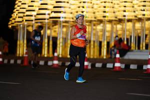 BIB: 5519
                            <button type="button" onclick="openModal(17645876)" class="btn btn-primary btn-sm float-right btn-popup" data-toggle="modal" data-target=".modal-high-quality">
                        <i class="fas fa-shopping-cart"></i> Add to Cart
                    </button>
                                            <button type="button" onclick="isThisMe(17645876, true)" class="btn btn-success btn-sm float-right btn-popup btn-isme hidden" data-toggle="tooltip" data-placement="bottom" title="นี่คือรูปของคุณใช่ไหม คลิกที่นี่เพื่อเอาเข้าอัลบั้ม">
                        <i class="fas fa-plus"></i> Add to album
                    </button>
                    <button type="button" onclick="isThisMe(17645876, false)" class="btn btn-warning btn-sm float-right btn-popup btn-isnotme hidden">
                        <i class="fas fa-ban"></i> Remove from album
                    </button>
