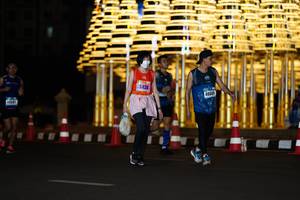 BIB: 5426, 40669, 40501
                            <button type="button" onclick="openModal(17648613)" class="btn btn-primary btn-sm float-right btn-popup" data-toggle="modal" data-target=".modal-high-quality">
                        <i class="fas fa-shopping-cart"></i> Add to Cart
                    </button>
                                            <button type="button" onclick="isThisMe(17648613, true)" class="btn btn-success btn-sm float-right btn-popup btn-isme hidden" data-toggle="tooltip" data-placement="bottom" title="นี่คือรูปของคุณใช่ไหม คลิกที่นี่เพื่อเอาเข้าอัลบั้ม">
                        <i class="fas fa-plus"></i> Add to album
                    </button>
                    <button type="button" onclick="isThisMe(17648613, false)" class="btn btn-warning btn-sm float-right btn-popup btn-isnotme hidden">
                        <i class="fas fa-ban"></i> Remove from album
                    </button>
