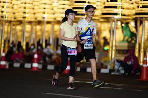 BIB: 40743, 44370
                            <button type="button" onclick="openModal(17587163)" class="btn btn-primary btn-sm float-right btn-popup" data-toggle="modal" data-target=".modal-high-quality">
                        <i class="fas fa-shopping-cart"></i> Add to Cart
                    </button>
                                            <button type="button" onclick="isThisMe(17587163, true)" class="btn btn-success btn-sm float-right btn-popup btn-isme hidden" data-toggle="tooltip" data-placement="bottom" title="นี่คือรูปของคุณใช่ไหม คลิกที่นี่เพื่อเอาเข้าอัลบั้ม">
                        <i class="fas fa-plus"></i> Add to album
                    </button>
                    <button type="button" onclick="isThisMe(17587163, false)" class="btn btn-warning btn-sm float-right btn-popup btn-isnotme hidden">
                        <i class="fas fa-ban"></i> Remove from album
                    </button>
