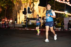 BIB: 207
                            <button type="button" onclick="openModal(17456363)" class="btn btn-primary btn-sm float-right btn-popup" data-toggle="modal" data-target=".modal-high-quality">
                        <i class="fas fa-shopping-cart"></i> Add to Cart
                    </button>
                                            <button type="button" onclick="isThisMe(17456363, true)" class="btn btn-success btn-sm float-right btn-popup btn-isme hidden" data-toggle="tooltip" data-placement="bottom" title="นี่คือรูปของคุณใช่ไหม คลิกที่นี่เพื่อเอาเข้าอัลบั้ม">
                        <i class="fas fa-plus"></i> Add to album
                    </button>
                    <button type="button" onclick="isThisMe(17456363, false)" class="btn btn-warning btn-sm float-right btn-popup btn-isnotme hidden">
                        <i class="fas fa-ban"></i> Remove from album
                    </button>