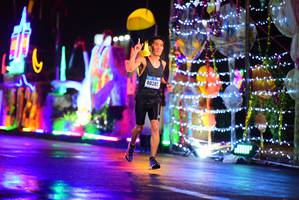 BIB: 40302
                            <button type="button" onclick="openModal(16504918)" class="btn btn-primary btn-sm float-right btn-popup" data-toggle="modal" data-target=".modal-high-quality">
                        <i class="fas fa-shopping-cart"></i> Add to Cart
                    </button>
                                            <button type="button" onclick="isThisMe(16504918, true)" class="btn btn-success btn-sm float-right btn-popup btn-isme hidden" data-toggle="tooltip" data-placement="bottom" title="นี่คือรูปของคุณใช่ไหม คลิกที่นี่เพื่อเอาเข้าอัลบั้ม">
                        <i class="fas fa-plus"></i> Add to album
                    </button>
                    <button type="button" onclick="isThisMe(16504918, false)" class="btn btn-warning btn-sm float-right btn-popup btn-isnotme hidden">
                        <i class="fas fa-ban"></i> Remove from album
                    </button>