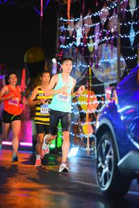 BIB: 20189, 26905, 423
                            <button type="button" onclick="openModal(16523439)" class="btn btn-primary btn-sm float-right btn-popup" data-toggle="modal" data-target=".modal-high-quality">
                        <i class="fas fa-shopping-cart"></i> Add to Cart
                    </button>
                                            <button type="button" onclick="isThisMe(16523439, true)" class="btn btn-success btn-sm float-right btn-popup btn-isme hidden" data-toggle="tooltip" data-placement="bottom" title="นี่คือรูปของคุณใช่ไหม คลิกที่นี่เพื่อเอาเข้าอัลบั้ม">
                        <i class="fas fa-plus"></i> Add to album
                    </button>
                    <button type="button" onclick="isThisMe(16523439, false)" class="btn btn-warning btn-sm float-right btn-popup btn-isnotme hidden">
                        <i class="fas fa-ban"></i> Remove from album
                    </button>