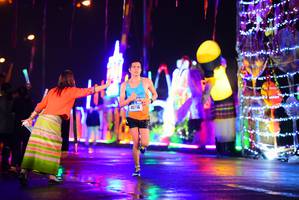 BIB: 40716
                            <button type="button" onclick="openModal(16500675)" class="btn btn-primary btn-sm float-right btn-popup" data-toggle="modal" data-target=".modal-high-quality">
                        <i class="fas fa-shopping-cart"></i> Add to Cart
                    </button>
                                            <button type="button" onclick="isThisMe(16500675, true)" class="btn btn-success btn-sm float-right btn-popup btn-isme hidden" data-toggle="tooltip" data-placement="bottom" title="นี่คือรูปของคุณใช่ไหม คลิกที่นี่เพื่อเอาเข้าอัลบั้ม">
                        <i class="fas fa-plus"></i> Add to album
                    </button>
                    <button type="button" onclick="isThisMe(16500675, false)" class="btn btn-warning btn-sm float-right btn-popup btn-isnotme hidden">
                        <i class="fas fa-ban"></i> Remove from album
                    </button>